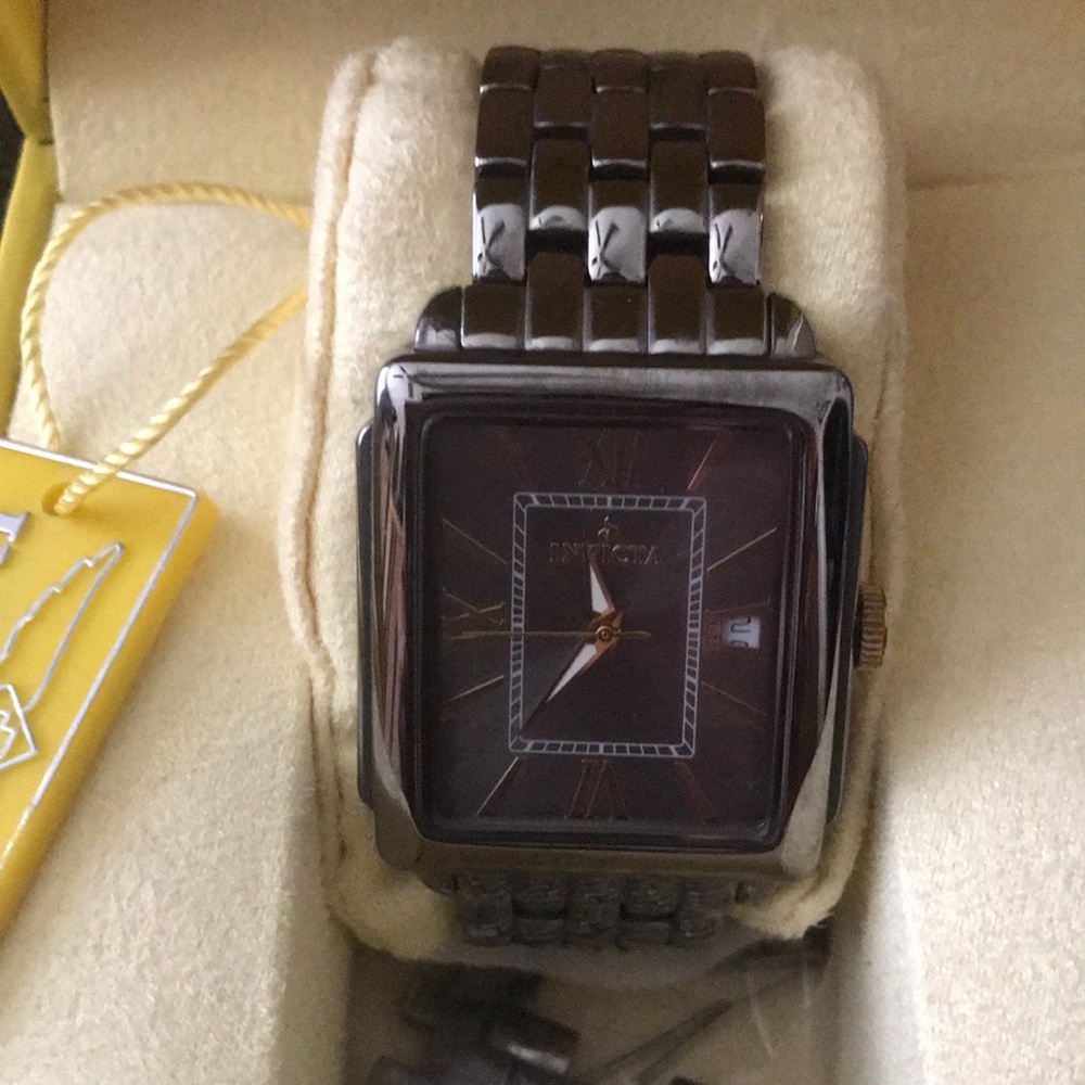Invicta ceramic watch